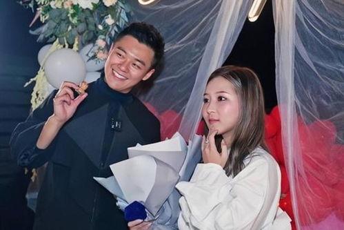 男明星求婚视频